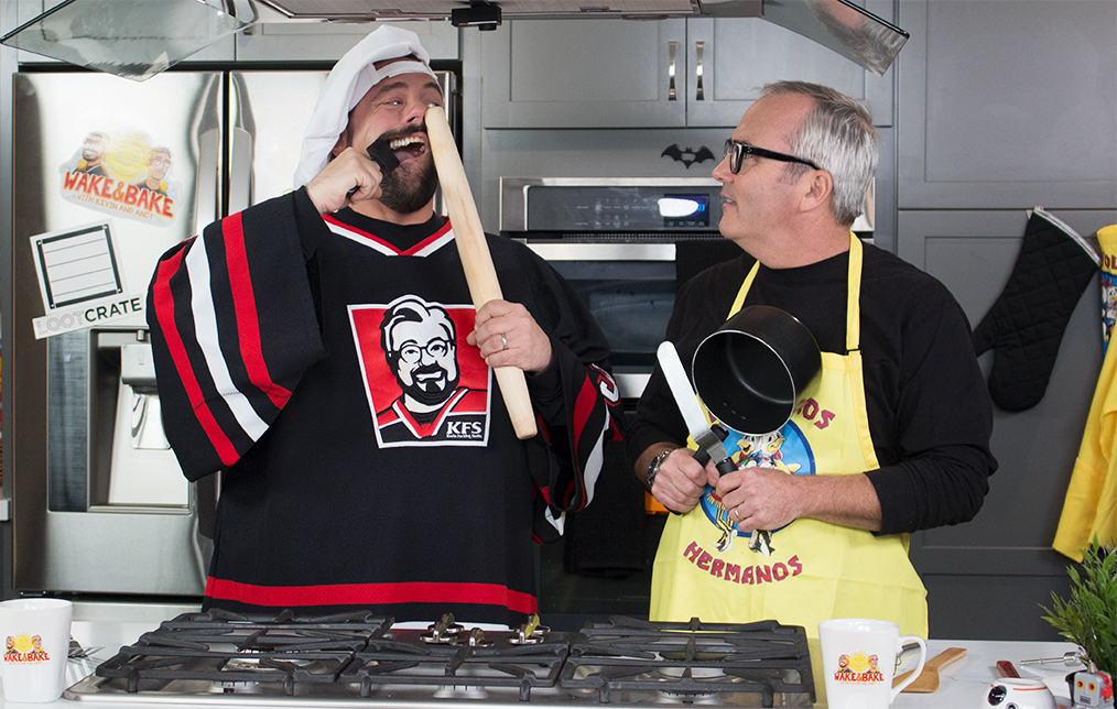 (Kevin Smith and Andy McElfresh goofing off behind the scenes. Photo by: Adam Murray)