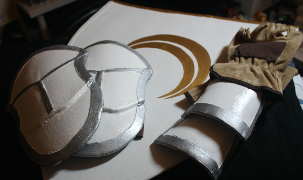 Building a Set of Cosplay Armor: A DIY Guide