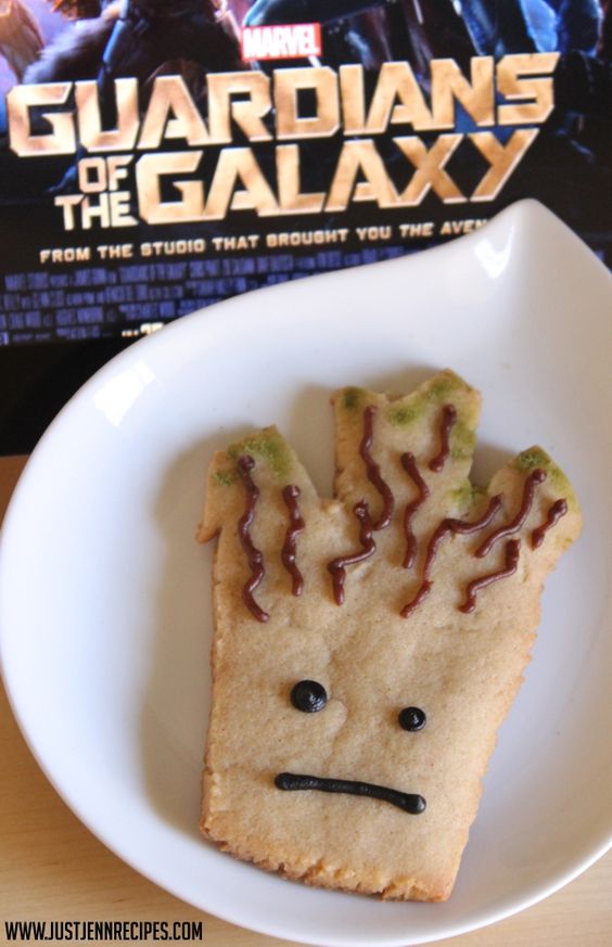 The Daily Crate | Friday Five: Marvel Superhero-Inspired Snacks!