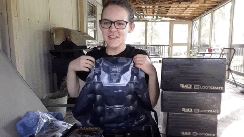 The Daily Crate | Looter Love: Halo Legendary Crate Amor Apron