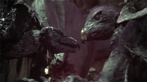 The Daily Crate | GIF Crate: Snapshots From The Dark Crystal!
