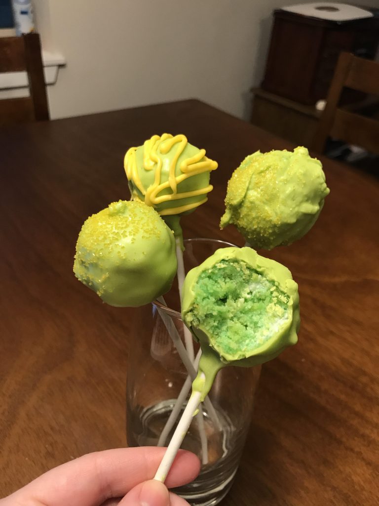 The Daily Crate | Looter Recipe: Rick and Morty Portal Cake Pops!