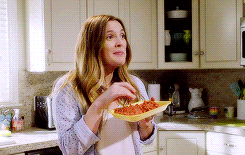 The Daily Crate | Feature: Netflix's Santa Clarita Diet = Zombies + Family in the BEST Way!