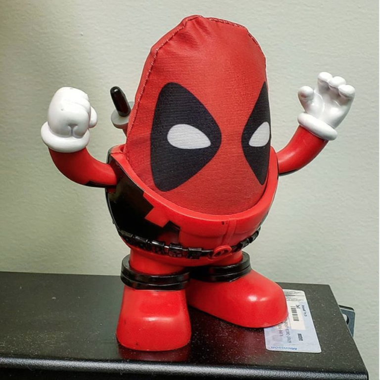 q fig deadpool loot crate exclusive