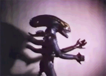 Manic Monday: The Craziest Aliens and Predator Toys from the 80’s!
