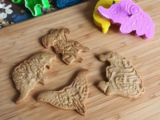The Daily Crate | A Chance To WIN Our Exclusive FANTASTIC BEASTS Cookie Cutter Set!