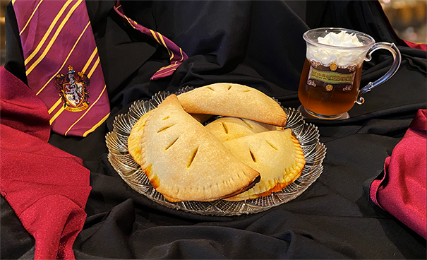 The Daily Crate | Looter Recipe: Wizarding World Pumpkin Pasties